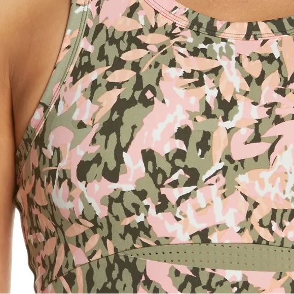 New Sweaty Betty Power Sports Bra XS - Picture 6 of 10